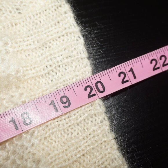 Vintage 80s Mohair Cardigan Sweater - Picture 7 of 7